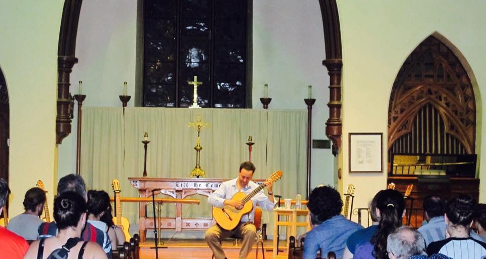 Bruand Lutherie-Guitare Presents Tariq Harb – May 30th, 2016