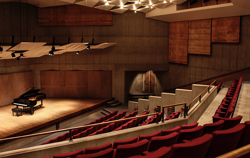 Victoria Classical Guitar Society presents Tariq Harb – September 26, 2025